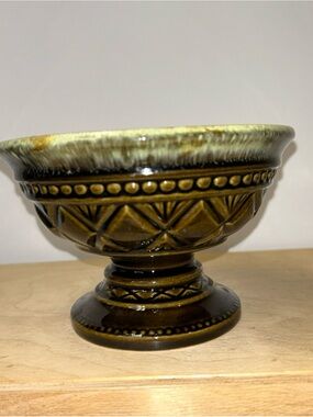 Vintage Hull USA Pottery F27 Green Br Drip Glaze Planter Flower Pot Jardinière